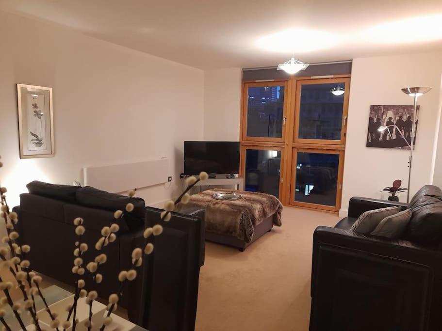 Centrally Situated 1 Bedroom Apartment! Birmingham Ngoại thất bức ảnh
