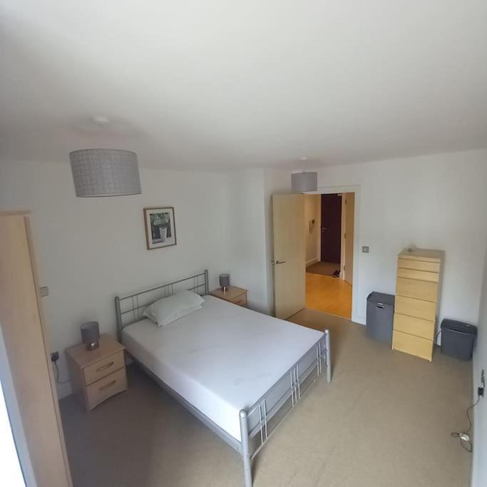 Centrally Situated 1 Bedroom Apartment! Birmingham Ngoại thất bức ảnh